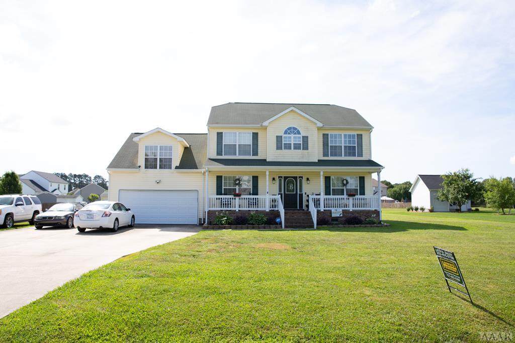 303 Queenswood Blvd - Photo 1