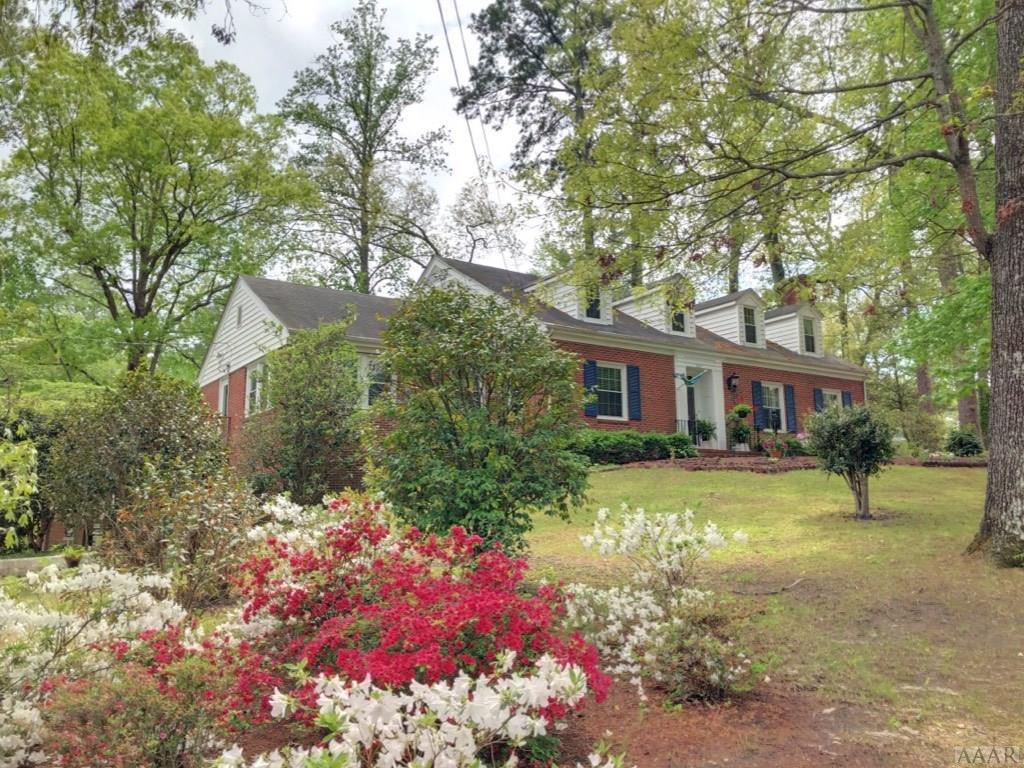 207 Franklin Street - Photo 1