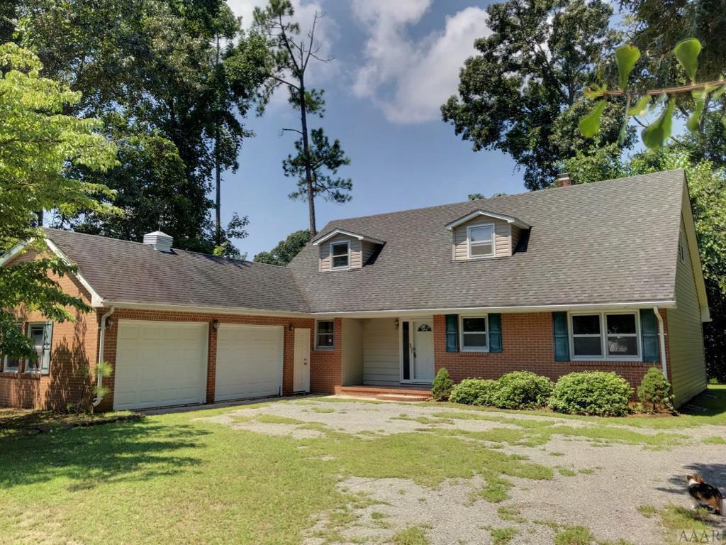 909 Blackfoot Trail - Photo 1