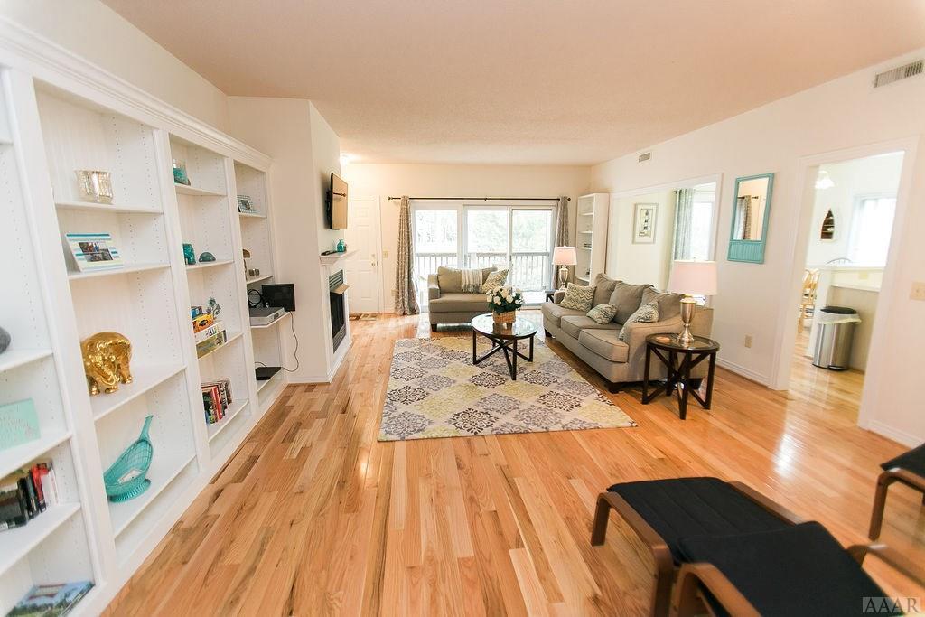 422 Albemarle Blvd - Photo 1