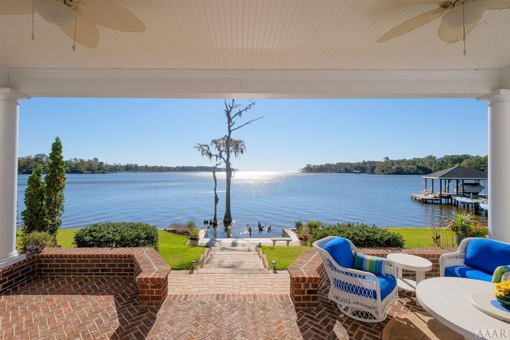 110 Virginia Court - Photo 1