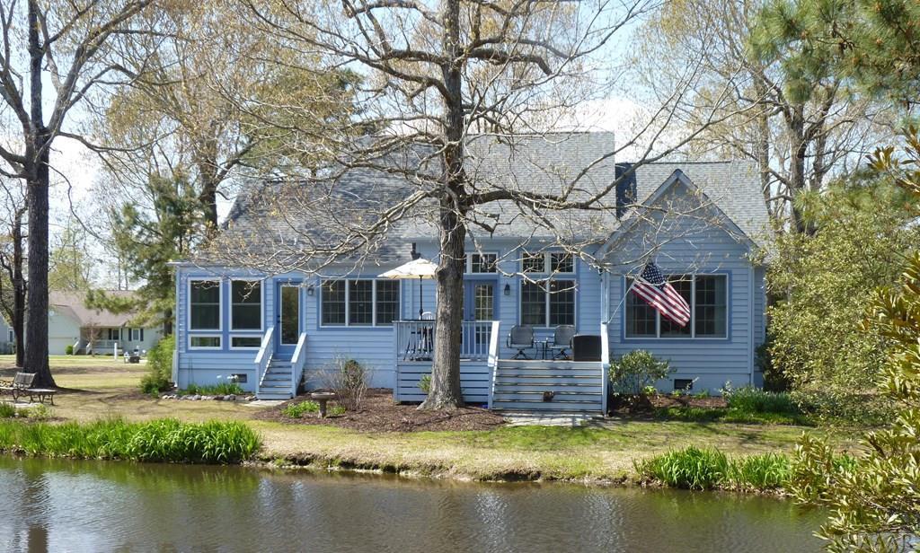 111 Little Circle - Photo 1