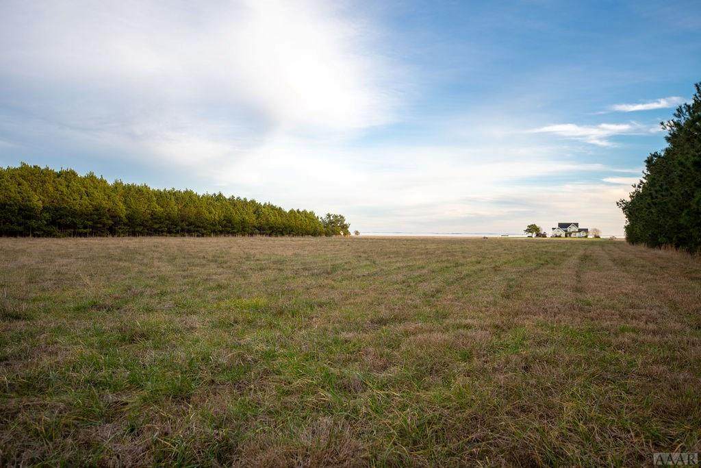 108 Pelican Court - Photo 1
