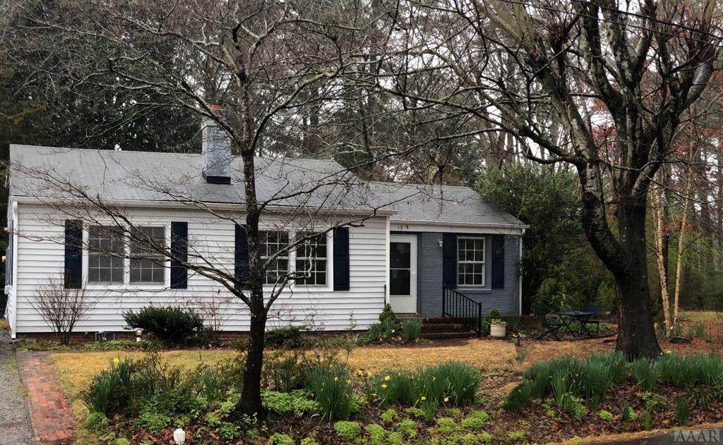 1219 Crescent Drive - Photo 1