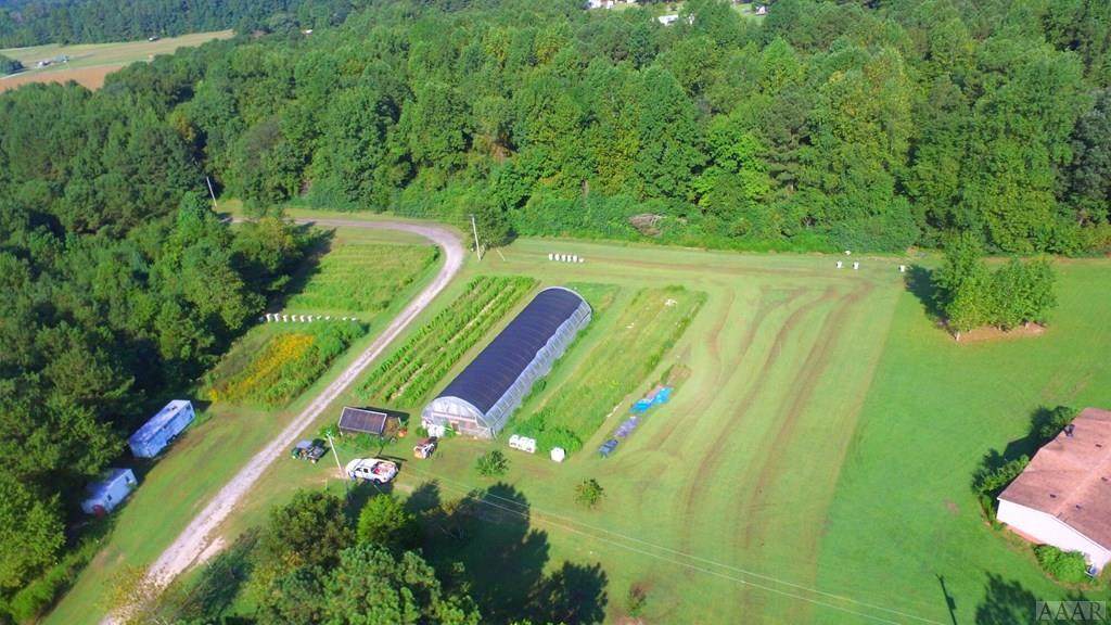 86 Northeast Drive - Photo 1