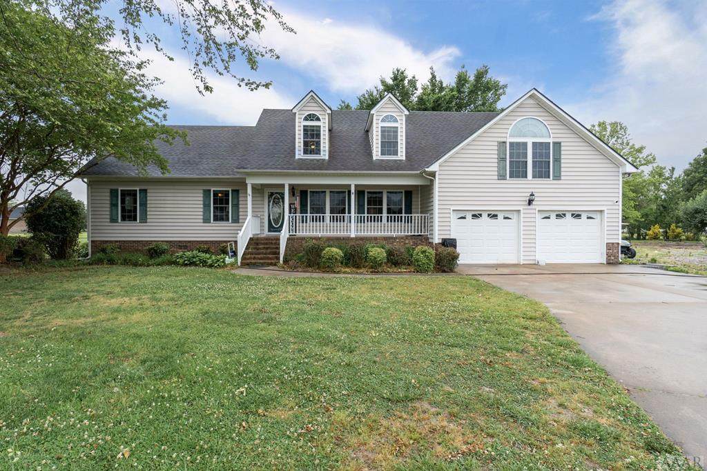 105 Bradley Drive - Photo 1