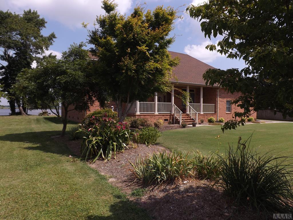 114 Waters Drive - Photo 1