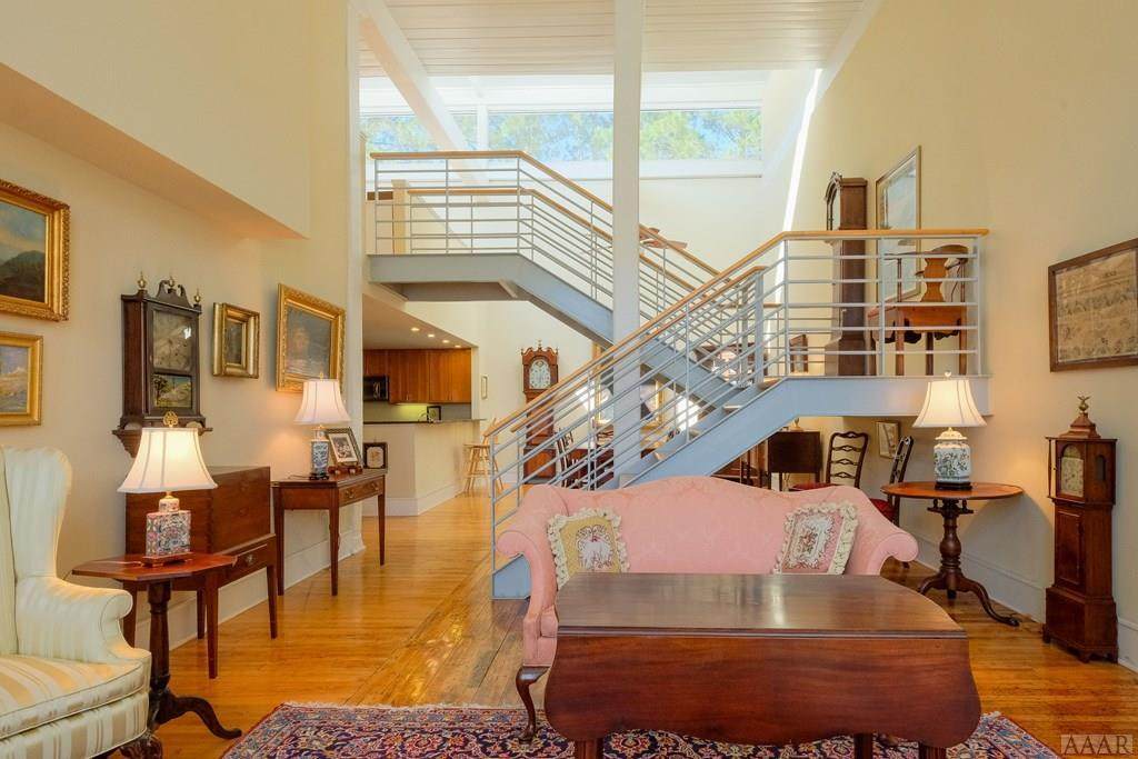 723 Mcmullan Ave - Photo 1