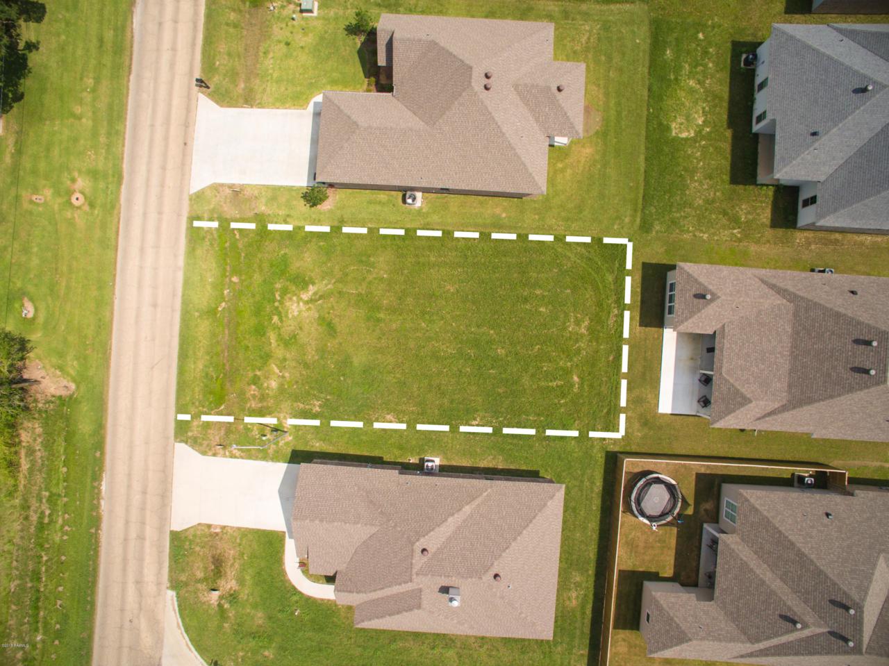 605 Ira Street - Photo 1