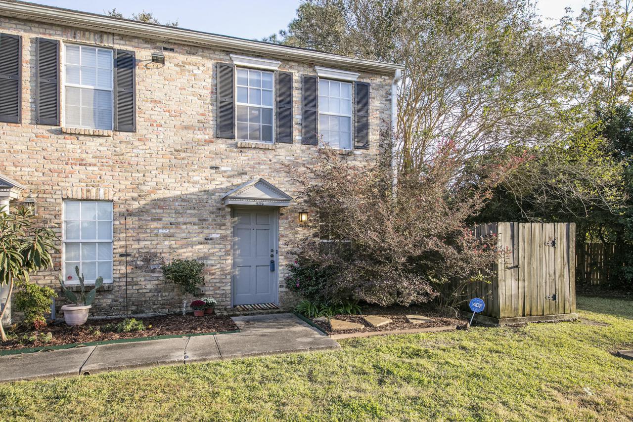 539 Tracy Circle - Photo 1