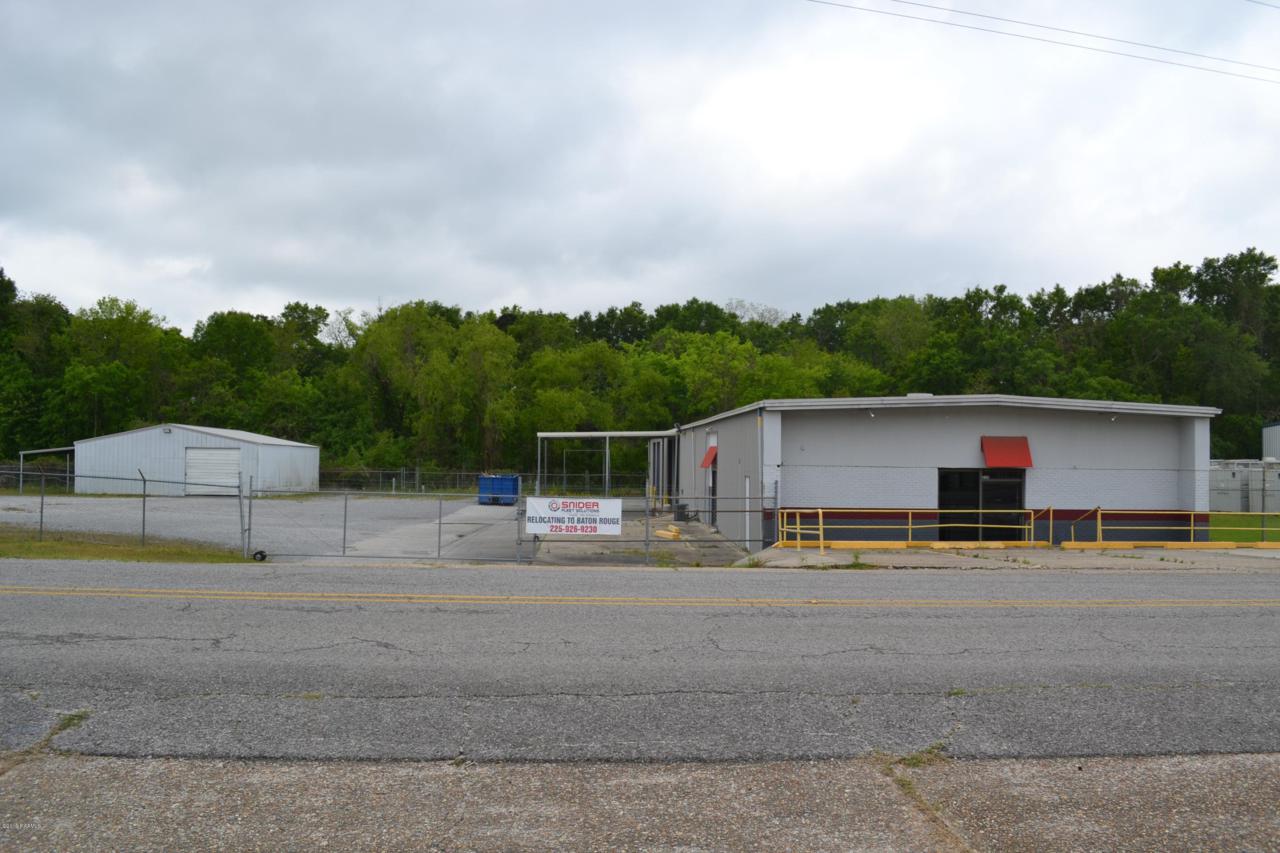 228 Industrial Parkway - Photo 1