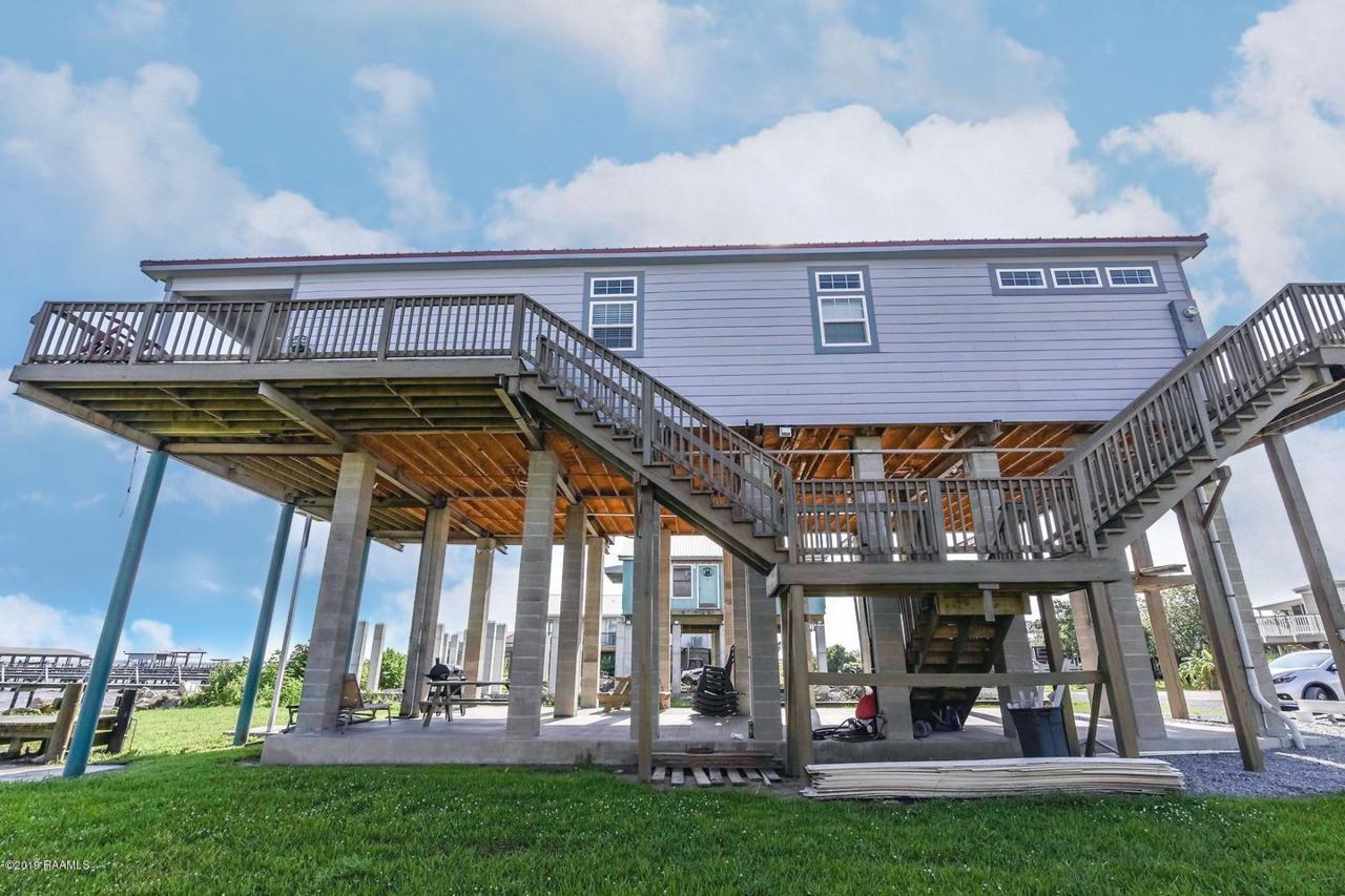 141 Cove Row - Photo 1
