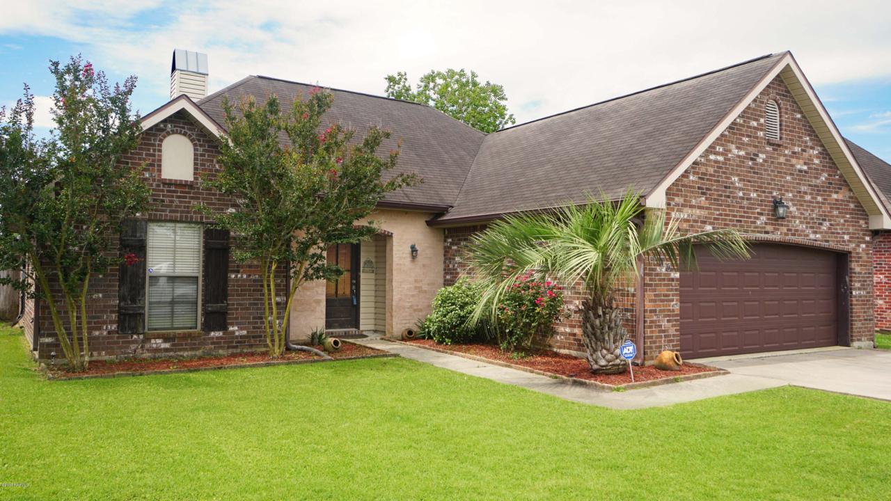 105 Nestling Cove - Photo 1