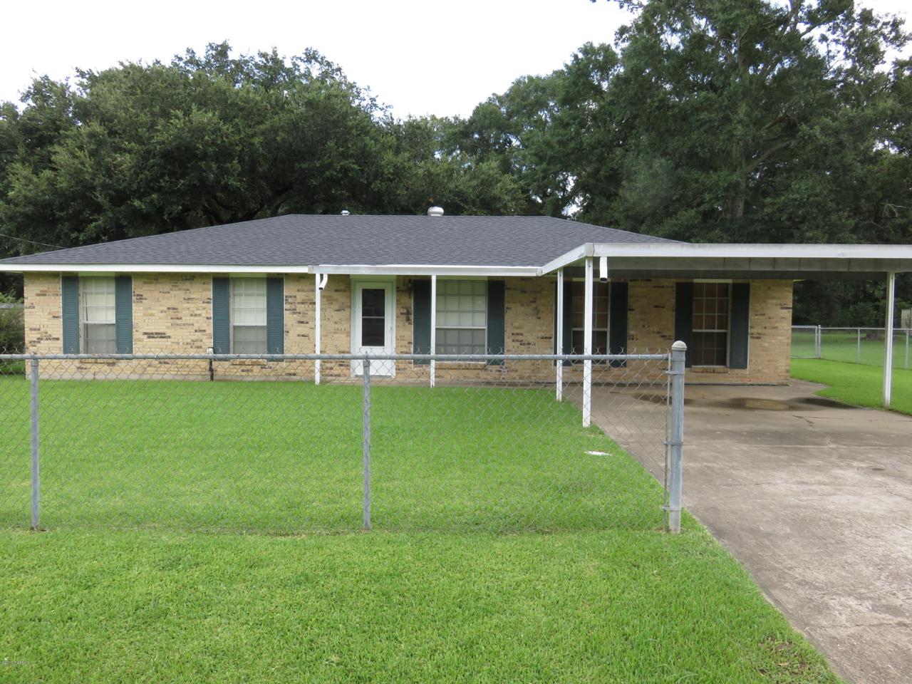 125 Kentwood Drive - Photo 1