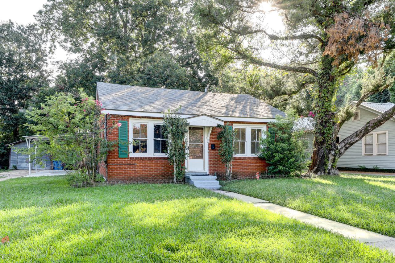 416 Saint Joseph Street - Photo 1