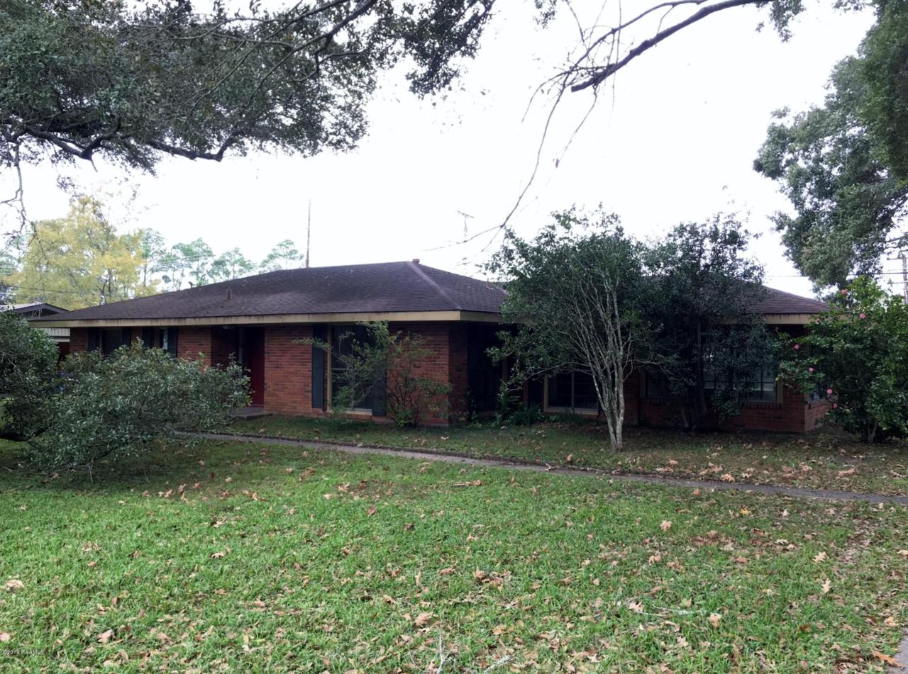 801 Beverly Drive - Photo 1