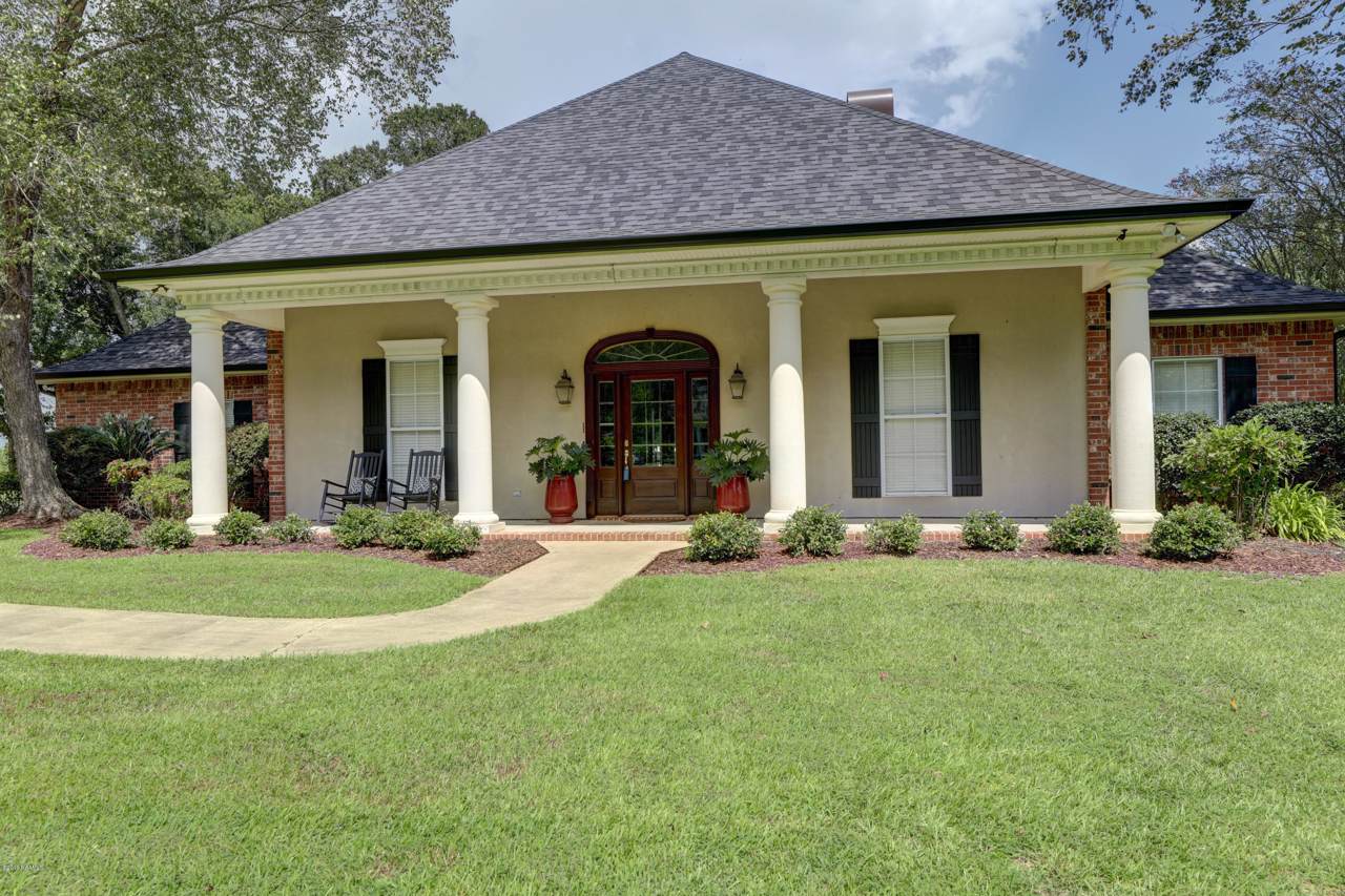 809 Lucerne Drive - Photo 1