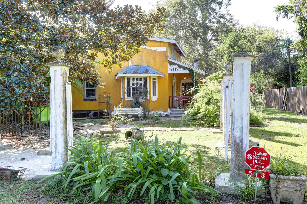 513 Wild Cherry Lane - Photo 1
