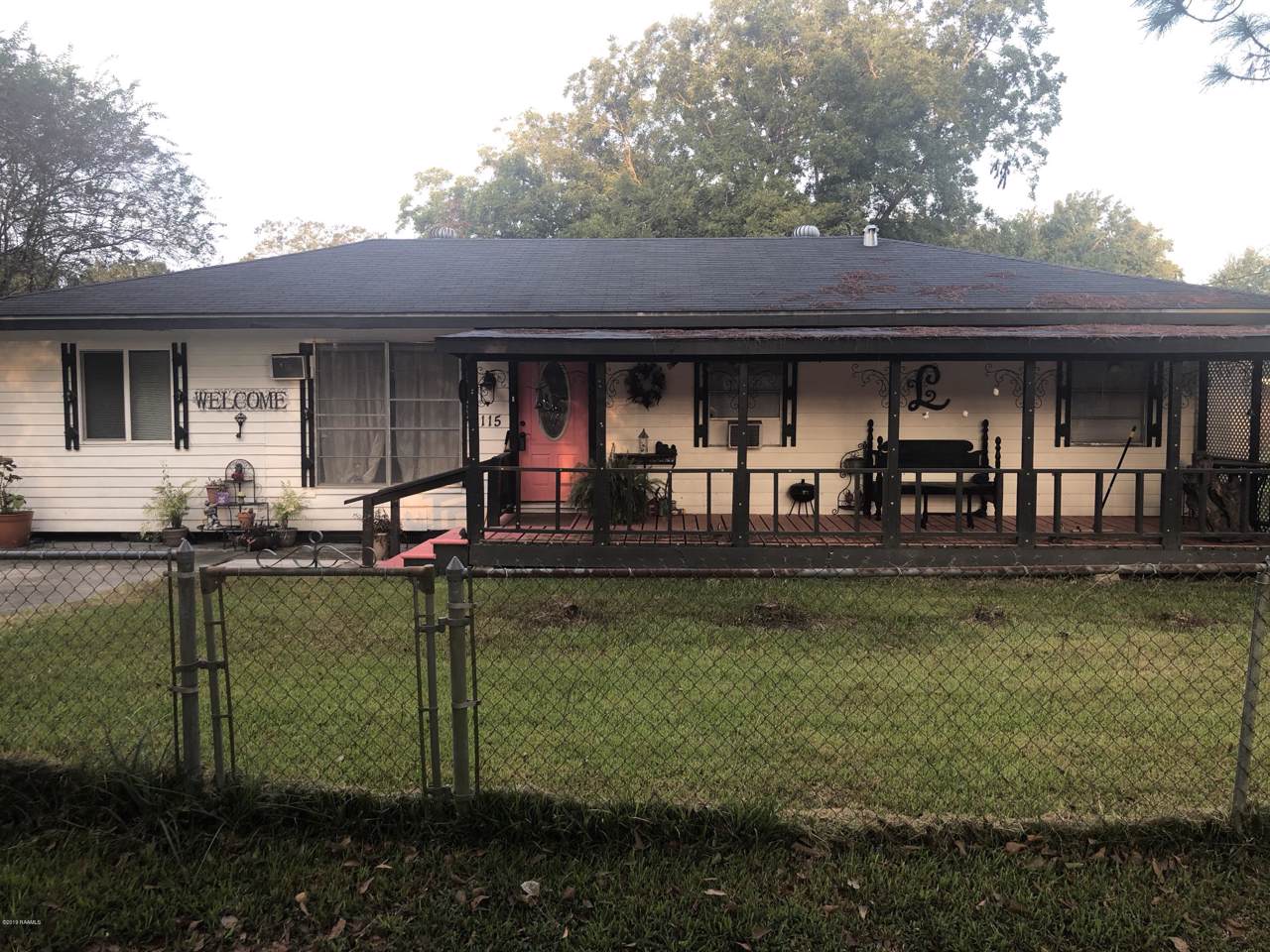115 Holly Road - Photo 1