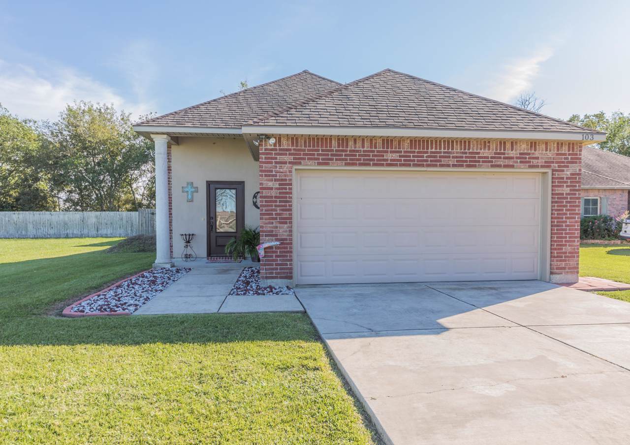 103 Cezanne Drive - Photo 1
