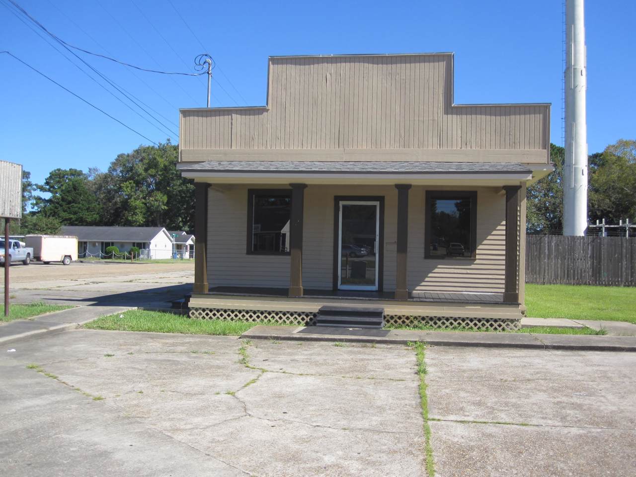 2502 Moss Street - Photo 1