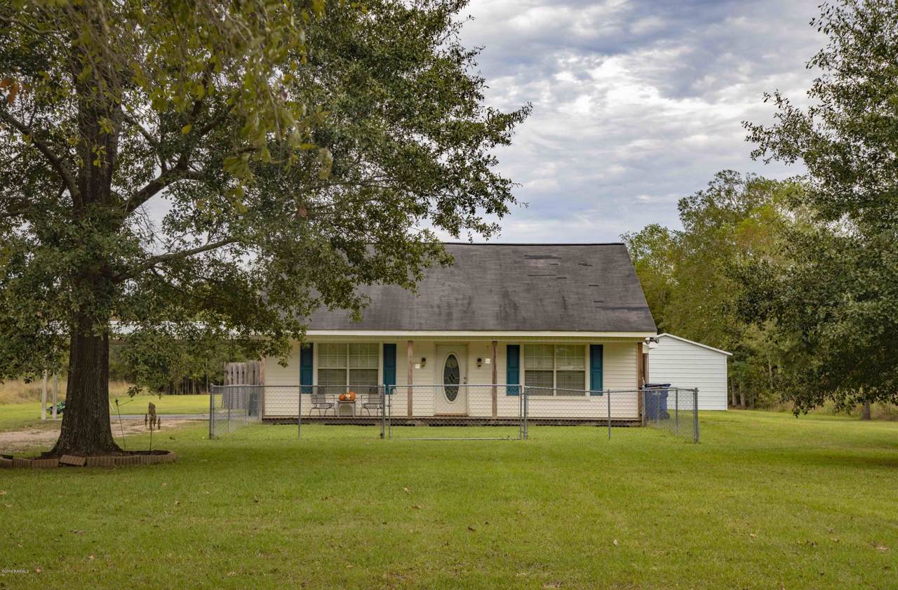 208 Deville Road - Photo 1 208 Deville Road - Photo 1