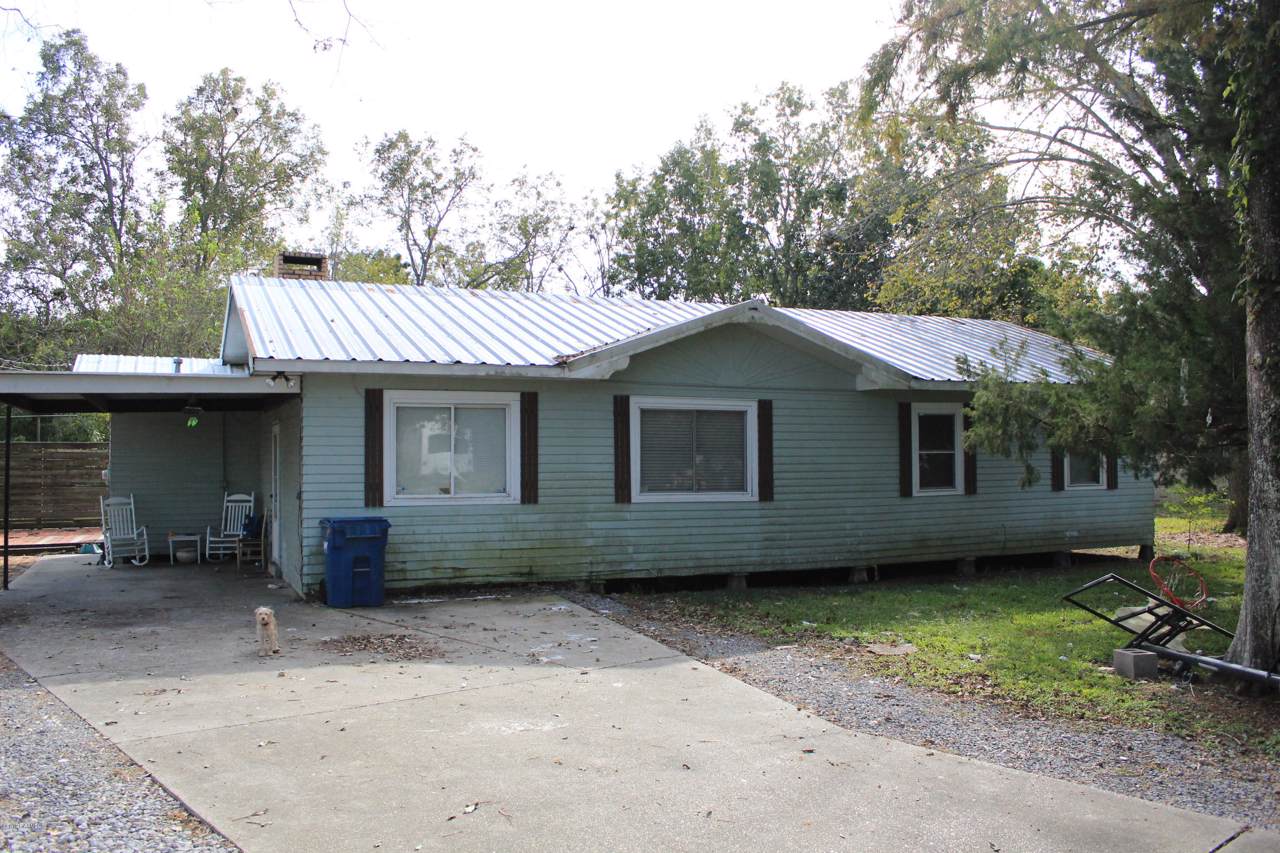 1023 Collette Street - Photo 1