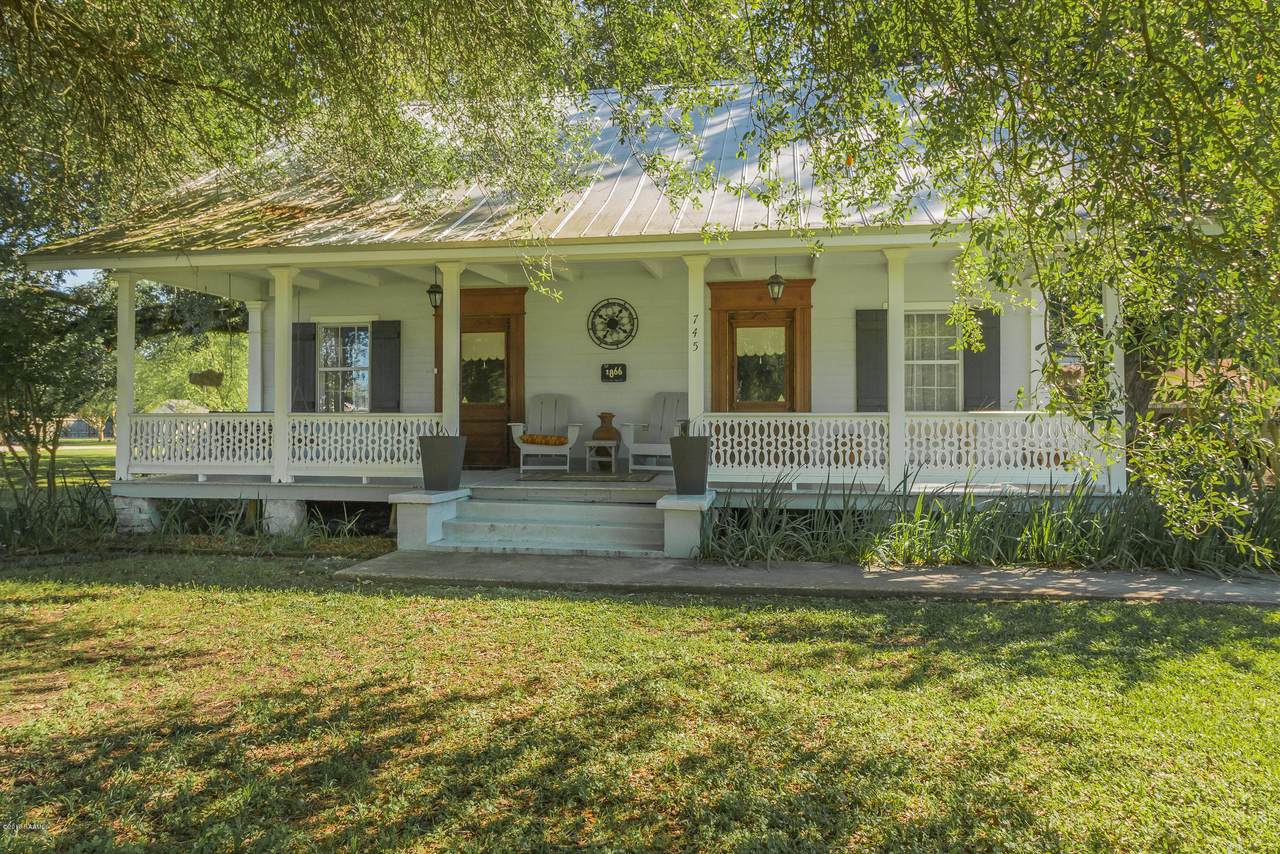 745 Poydras Street - Photo 1 745 Poydras Street - Photo 1