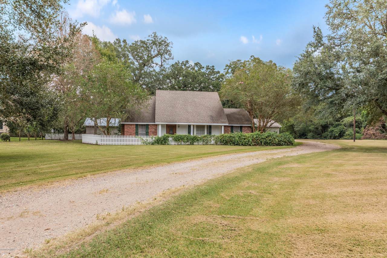 1115 Fontelieu Road - Photo 1