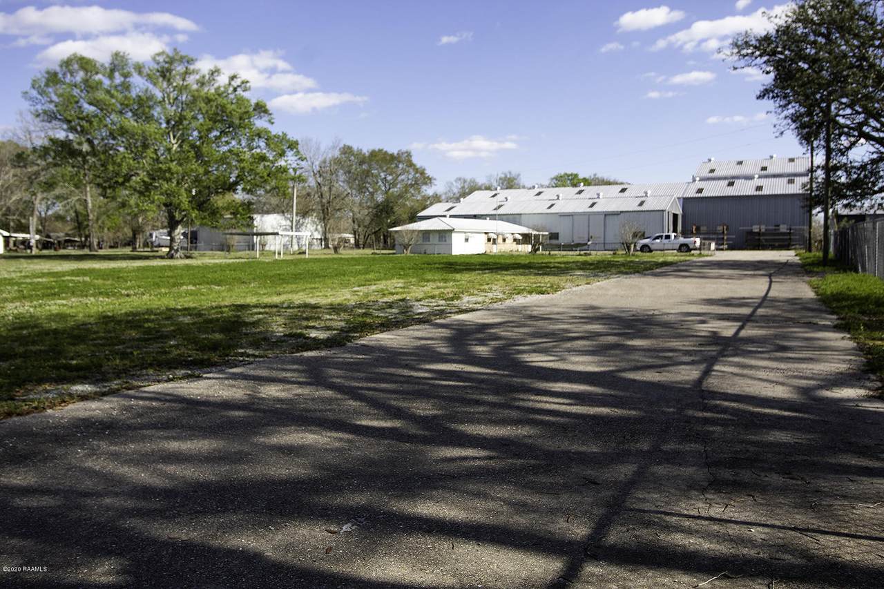 6402 Daspit Road - Photo 1
