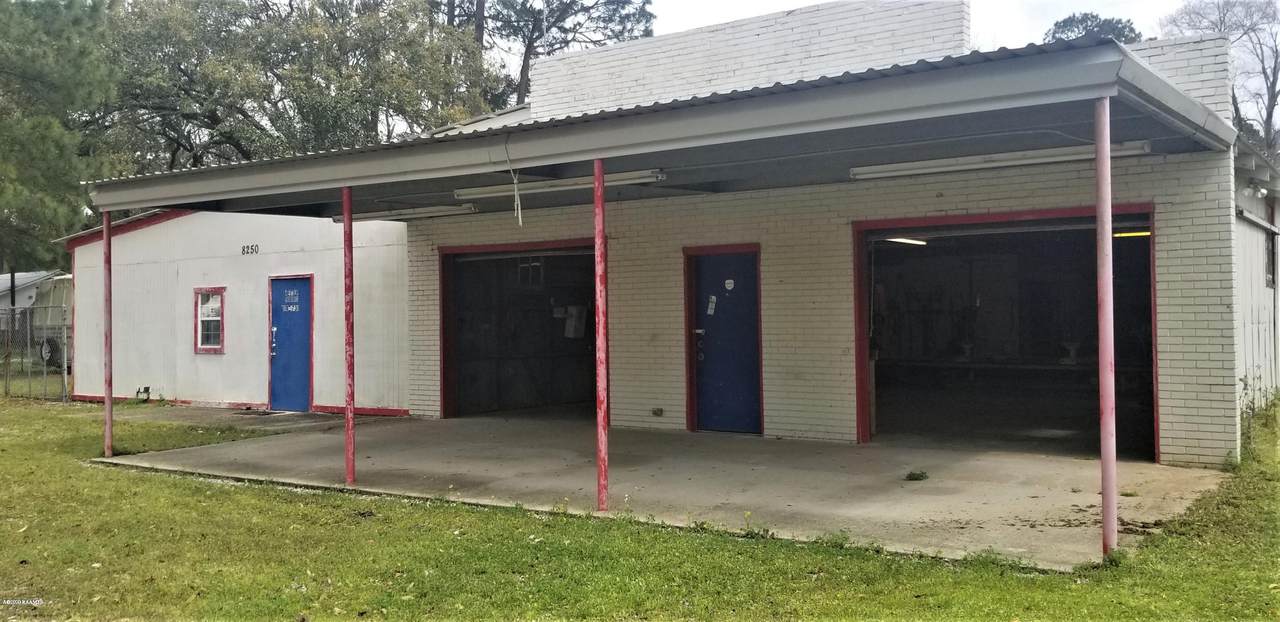 8250 Hwy 182 - Photo 1