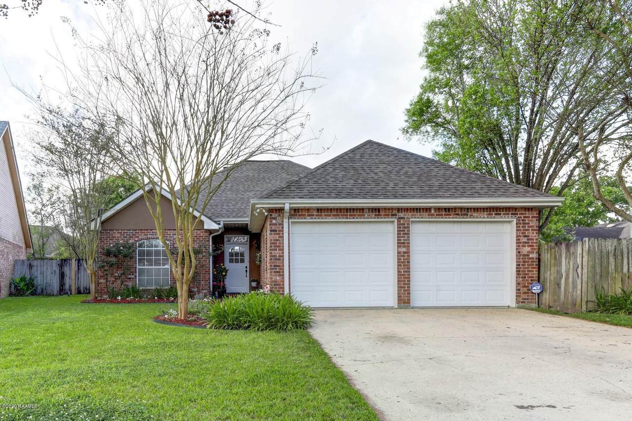 202 Cricklade Court - Photo 1
