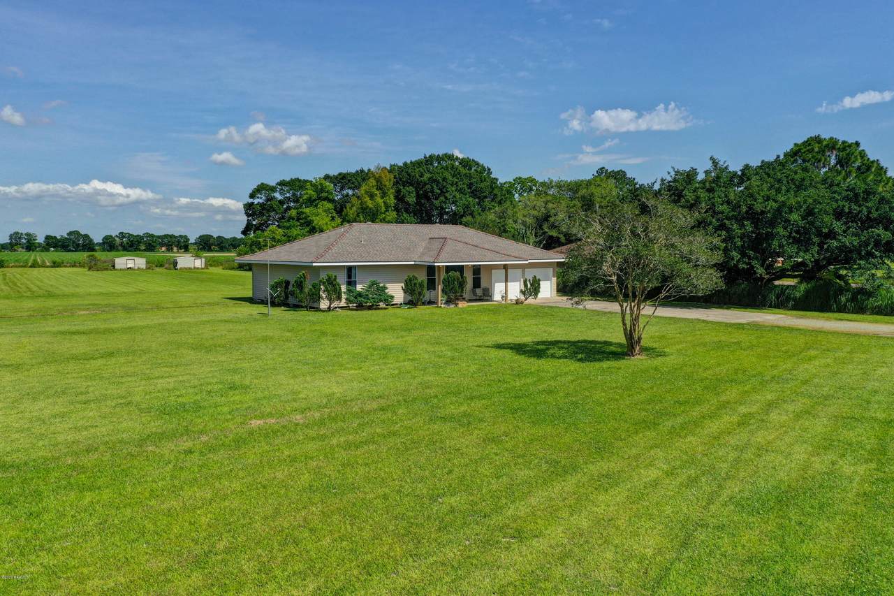 5610 Hwy 90 W - Photo 1