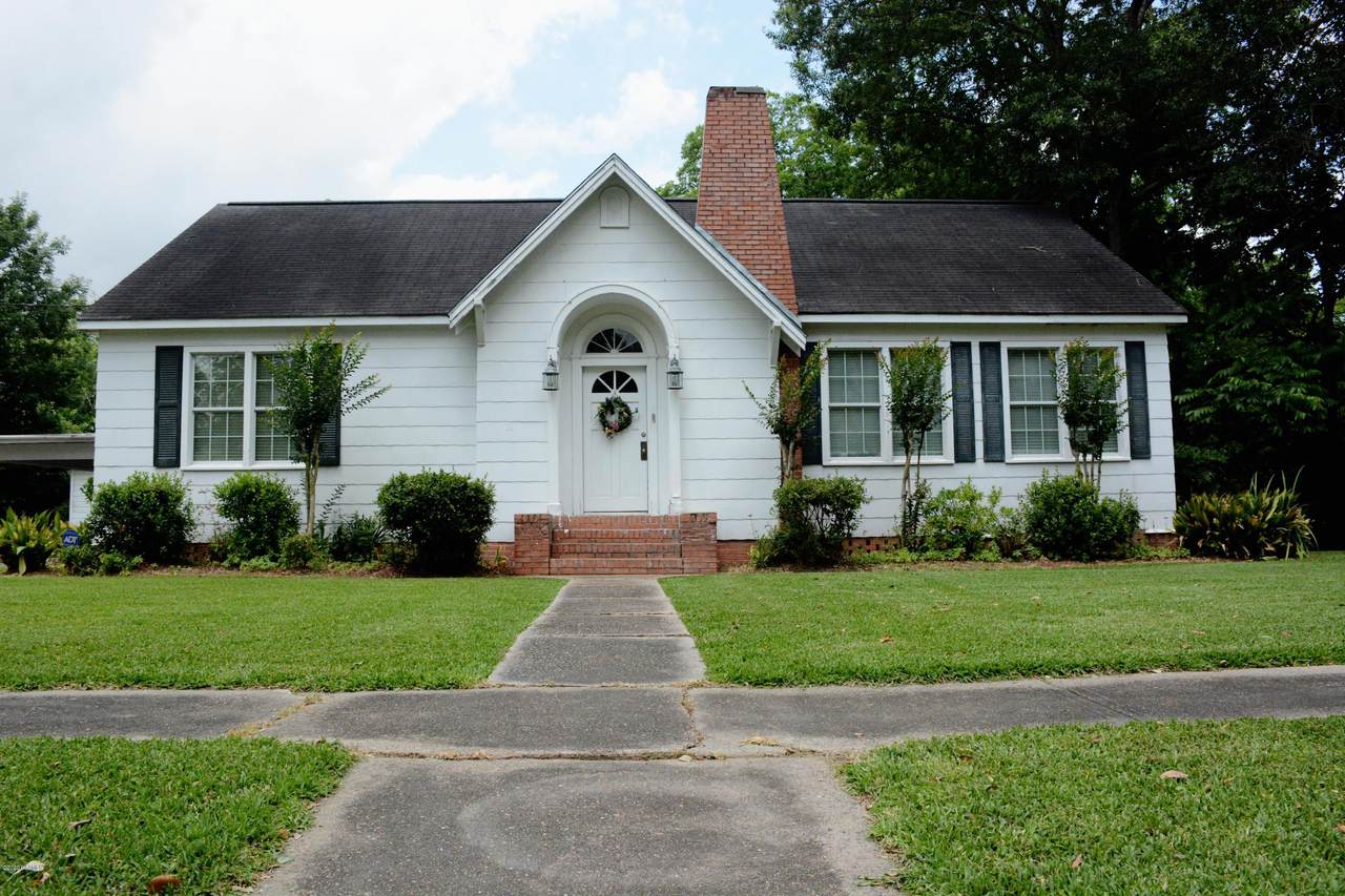 509 Sarah Street - Photo 1