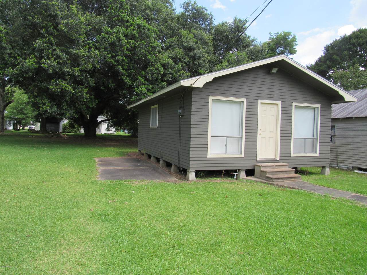1109 Boudreaux Avenue - Photo 1