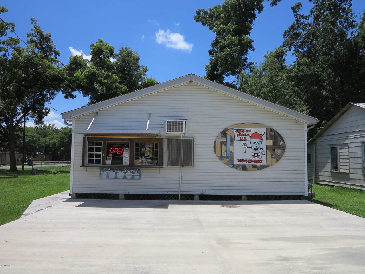 803 Malvern Avenue - Photo 1