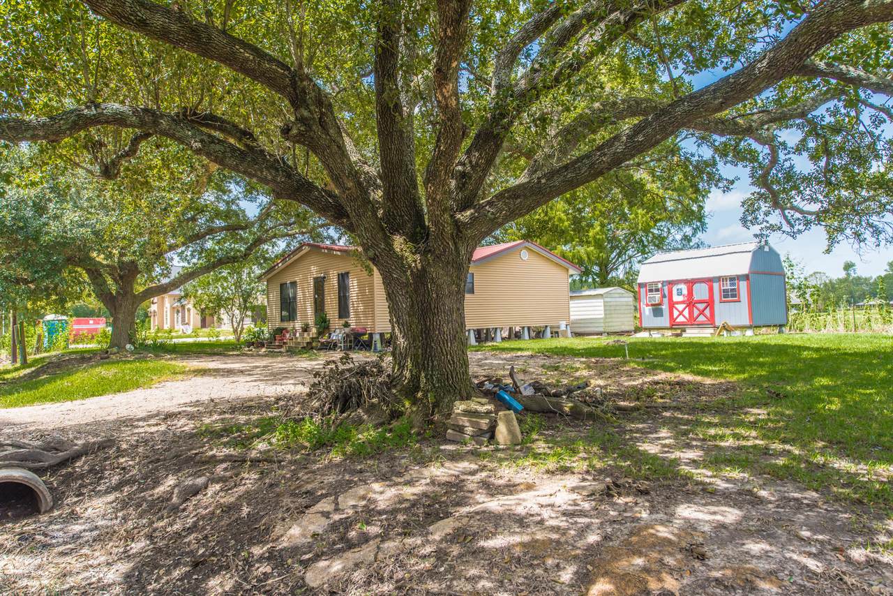 309 Hickory Road - Photo 1