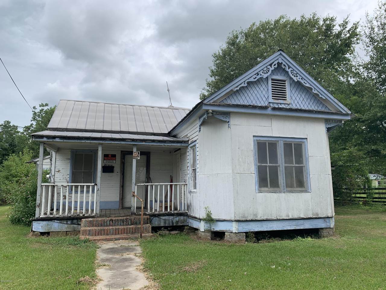 724 Magnolia Street - Photo 1