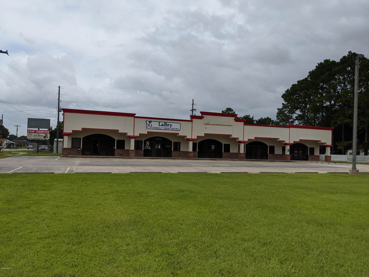 705 Morgan Avenue - Photo 1