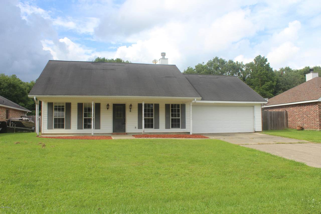 212 Dustin Circle - Photo 1