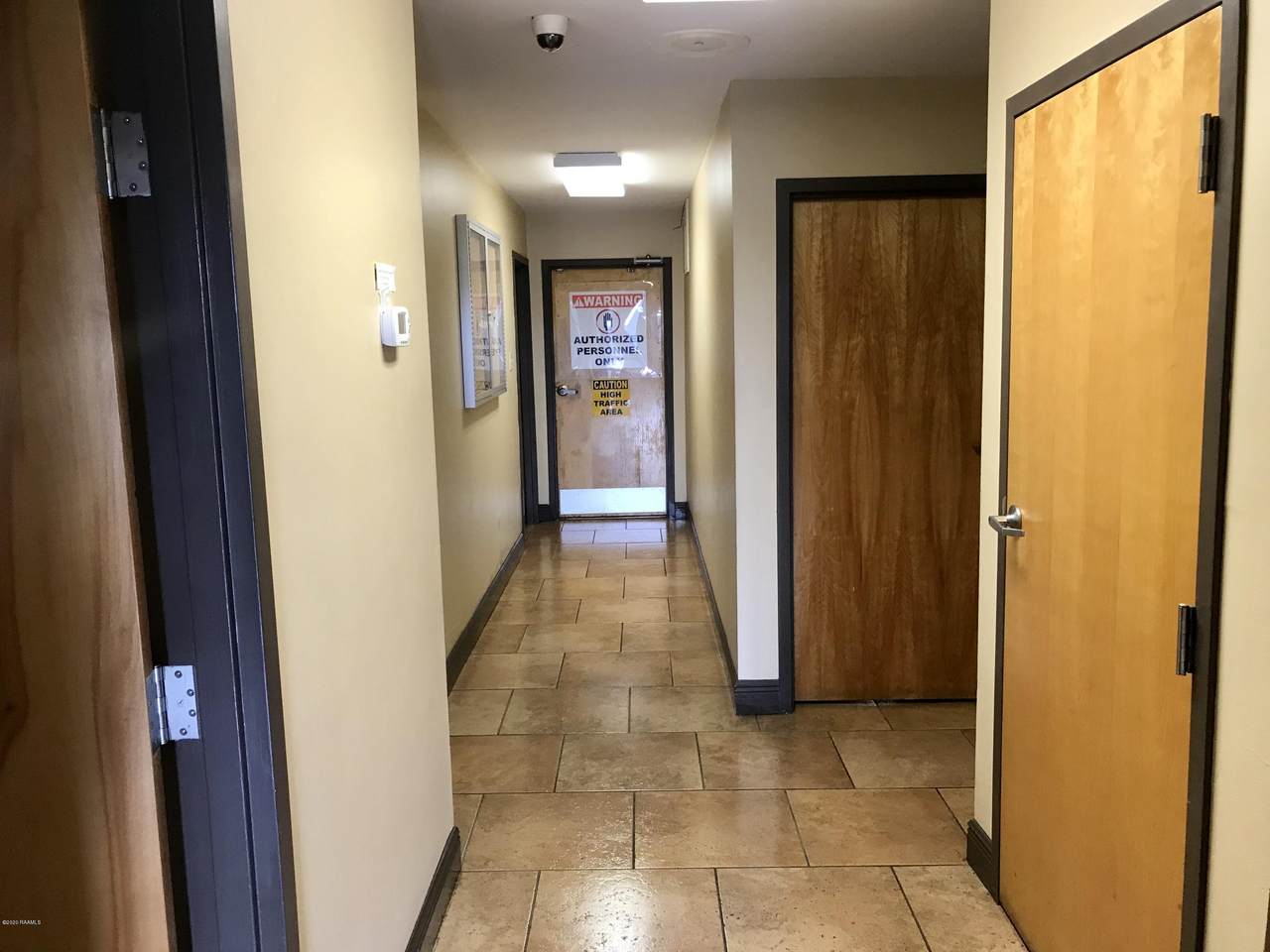 124 Capital Boulevard - Photo 1