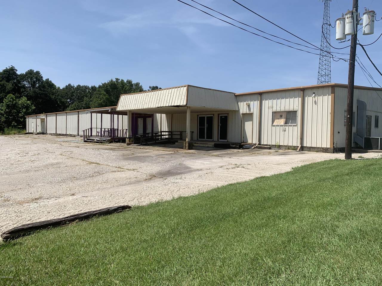 1427 Linwood Drive - Photo 1