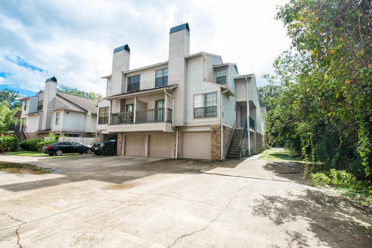 1304 Bayou Parkway - Photo 1