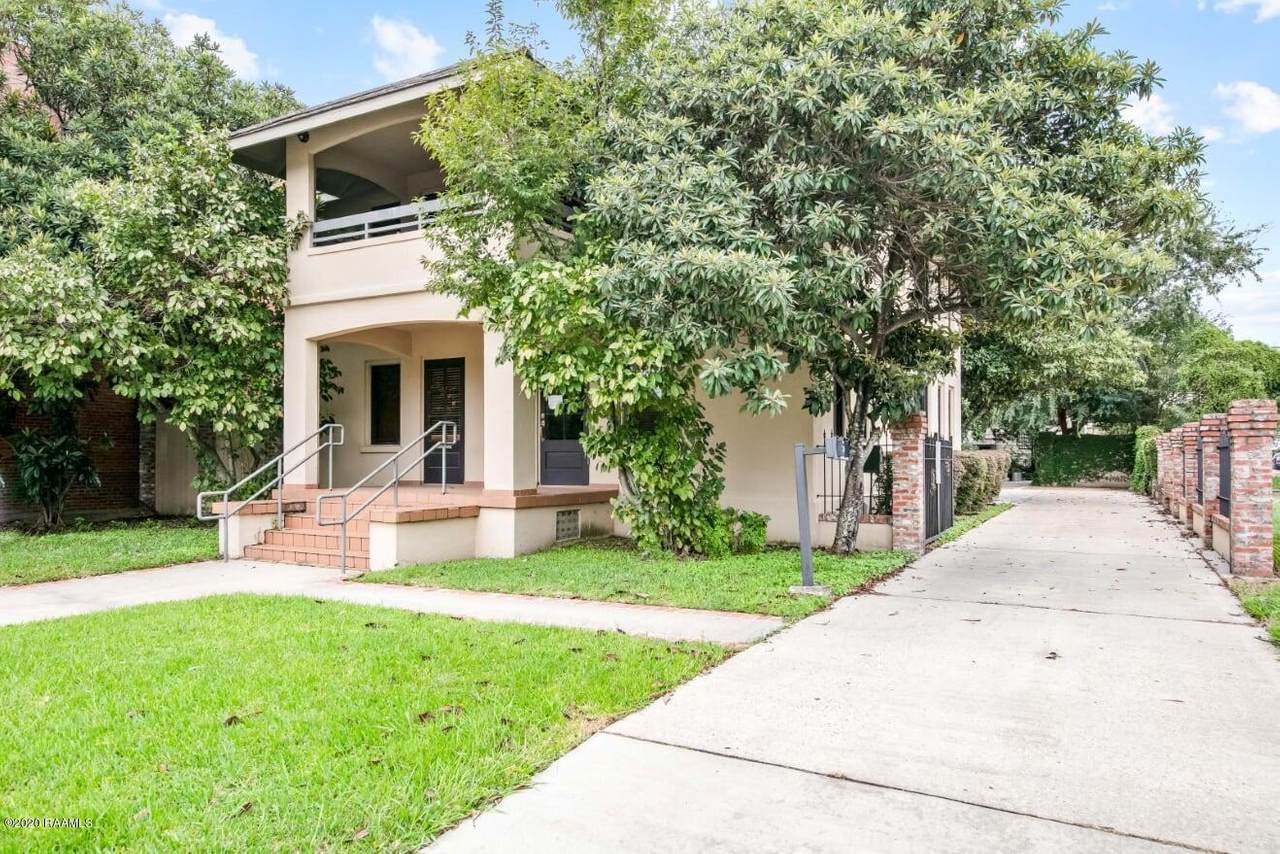 617 Buchanan Street - Photo 1