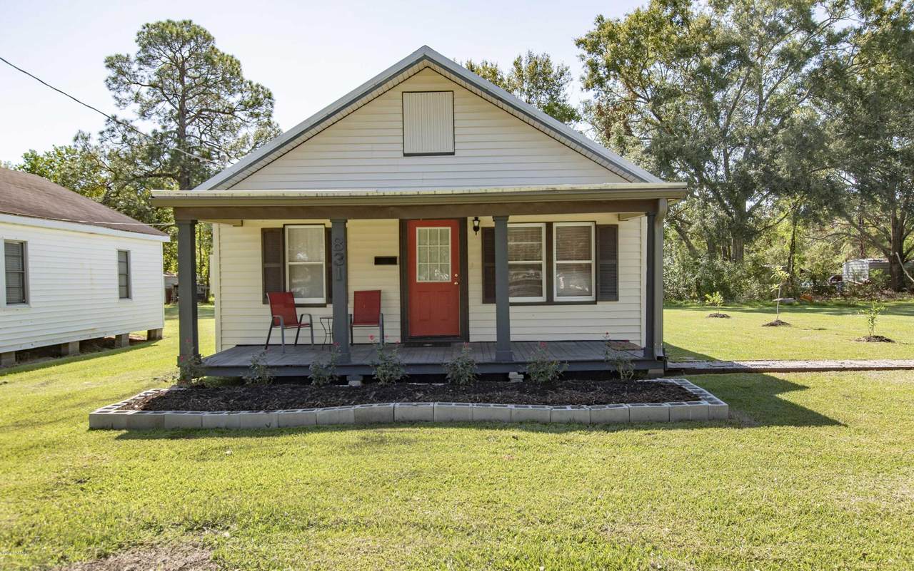 831 Northern Avenue - Photo 1