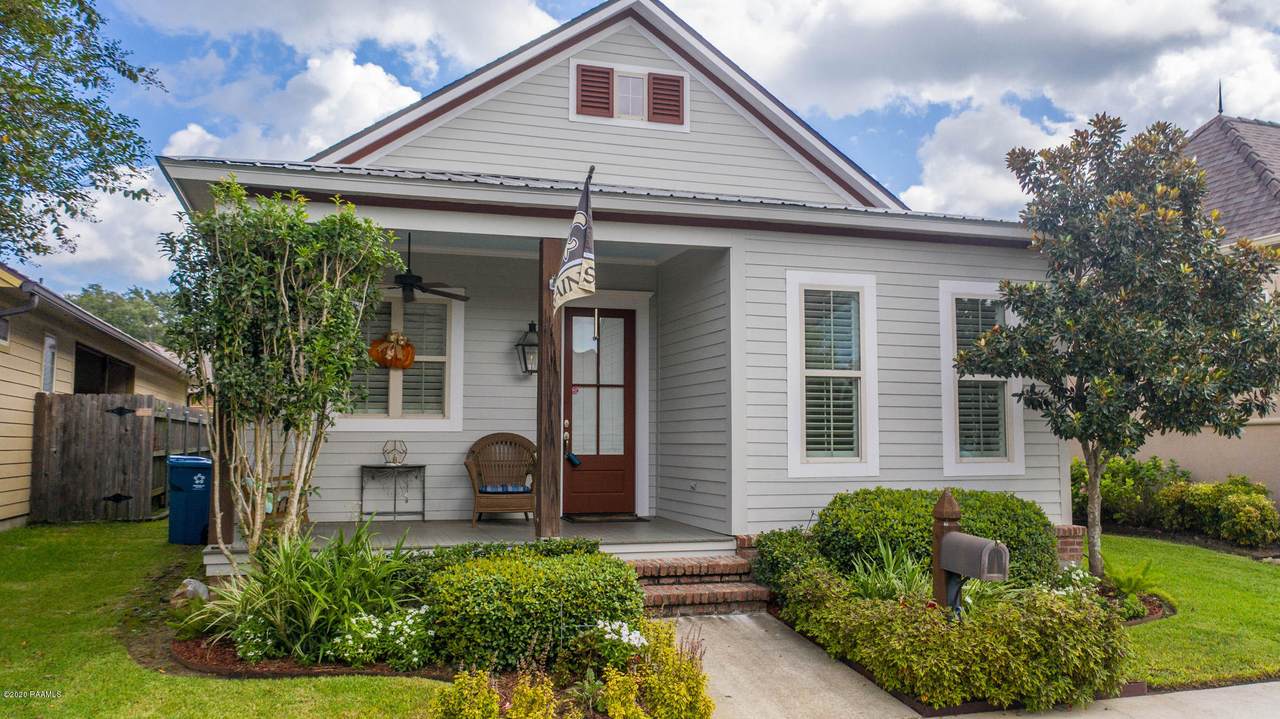 113 Reidel Road - Photo 1