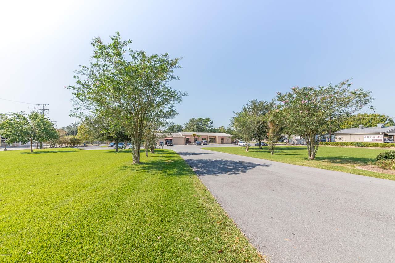 1450 Surrey Street - Photo 1