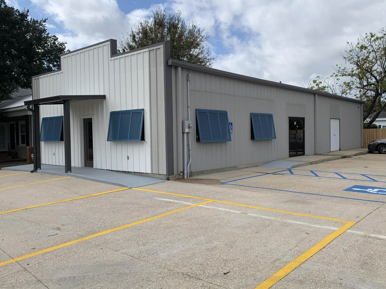 110 Morgan Avenue - Photo 1