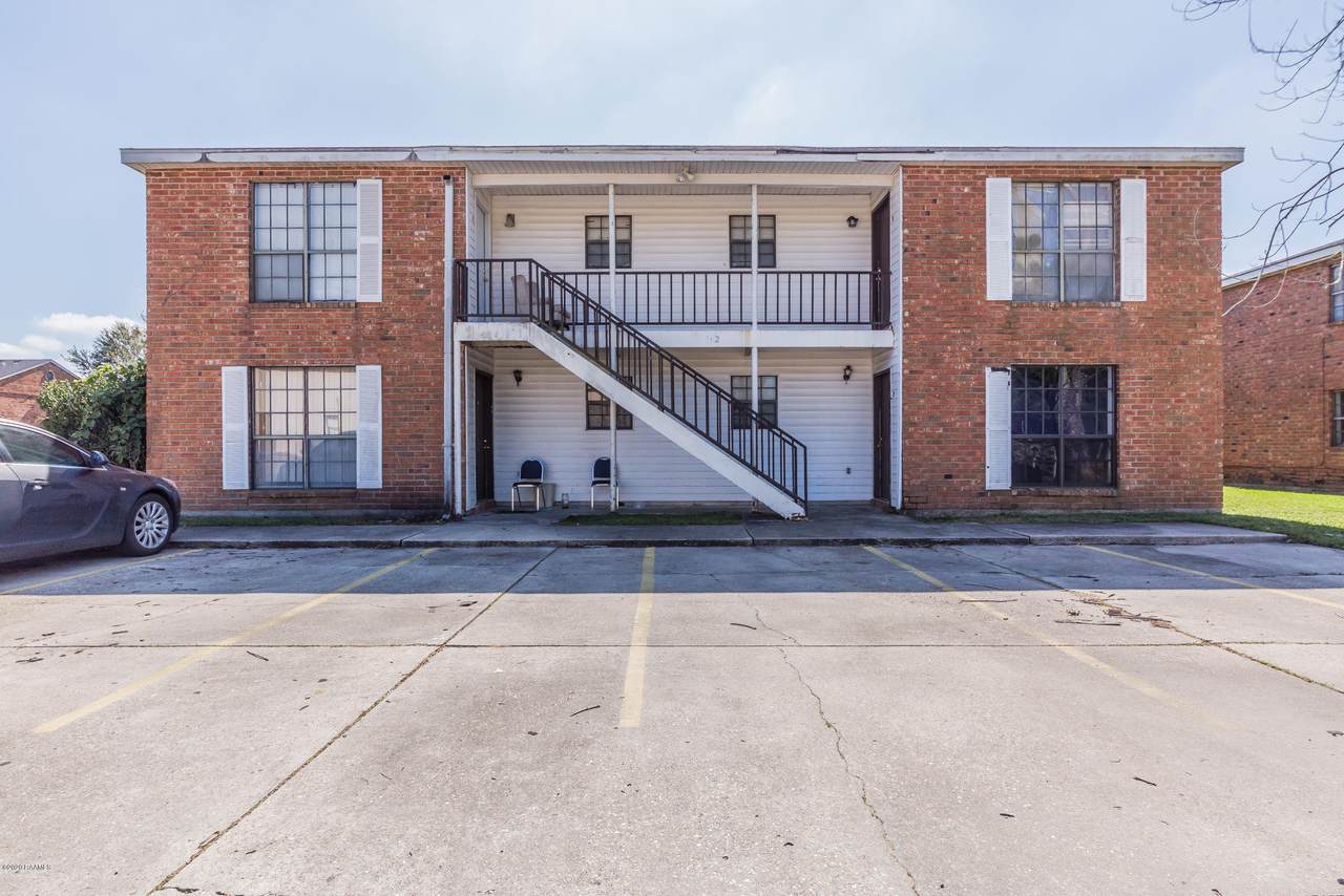 102 Hummingbird Lane - Photo 1