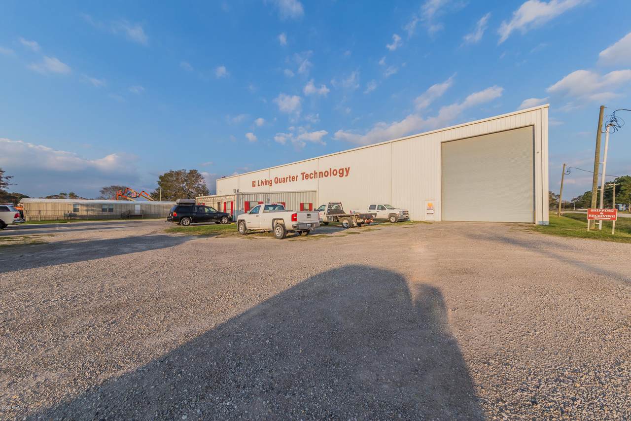 7939 Us Highway 167 - Photo 1